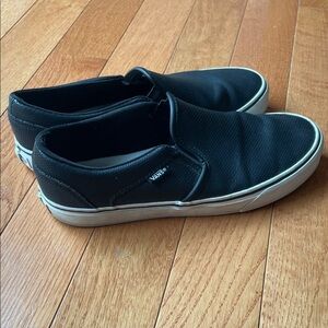 Vans Asher Black Slip-On Sneakers